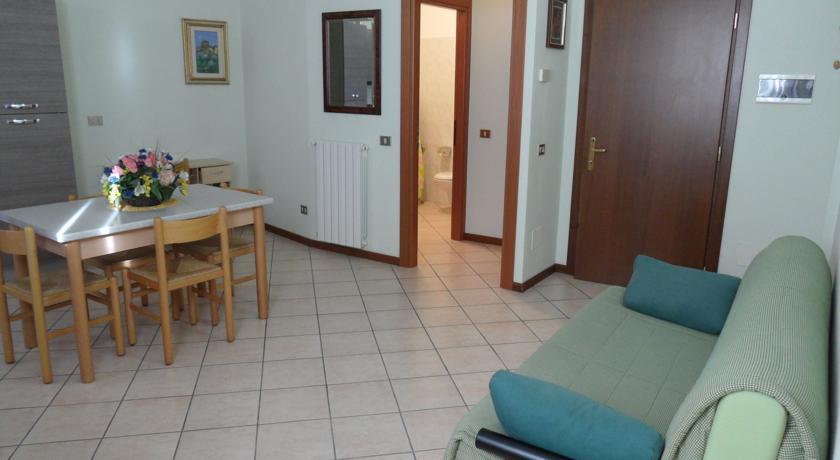 Casa Vacanze Touring Вербания Екстериор снимка