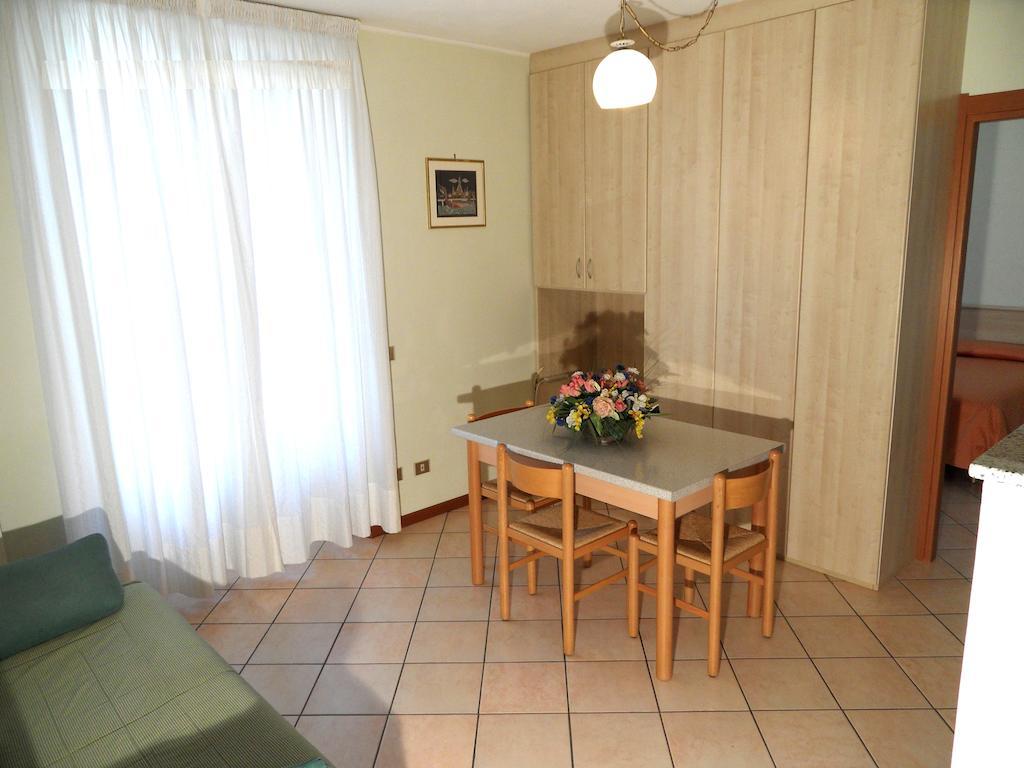 Casa Vacanze Touring Вербания Екстериор снимка