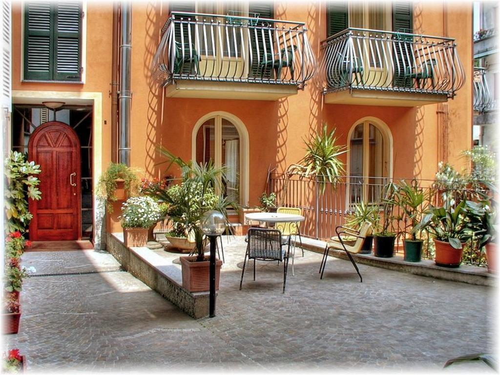 Casa Vacanze Touring Вербания Екстериор снимка