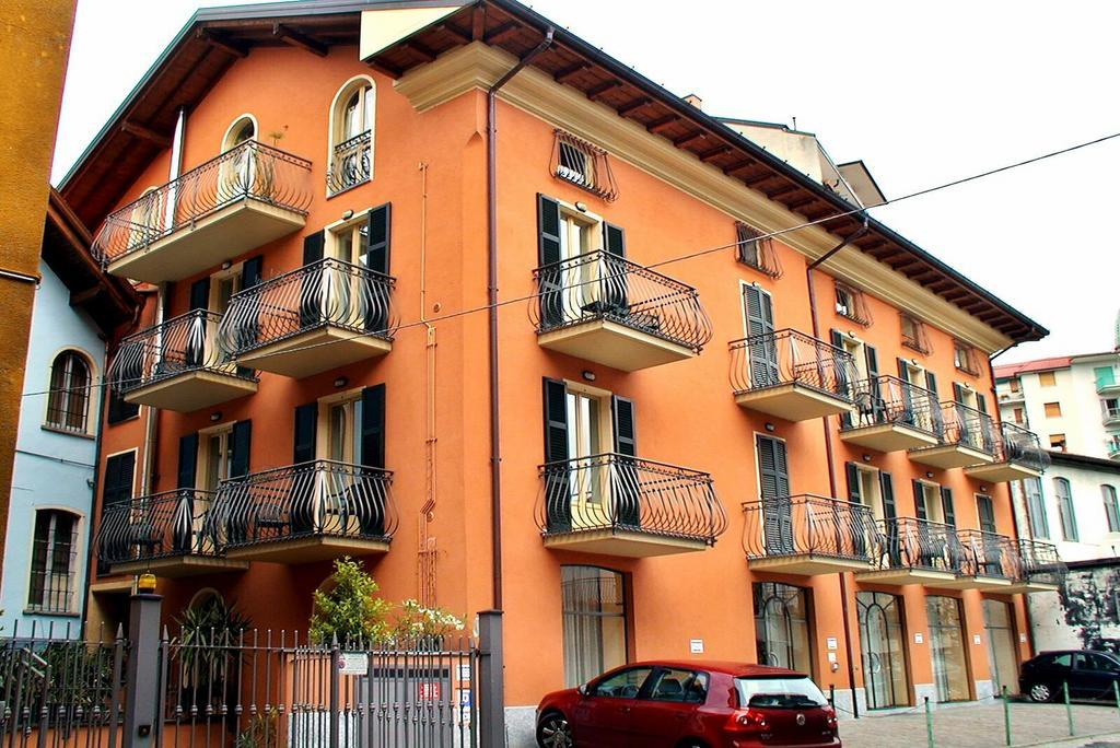 Casa Vacanze Touring Вербания Екстериор снимка