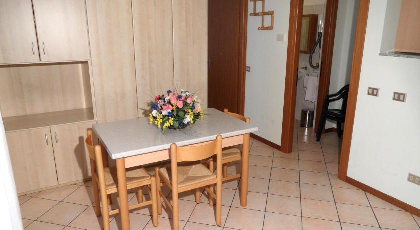 Casa Vacanze Touring Вербания Стая снимка